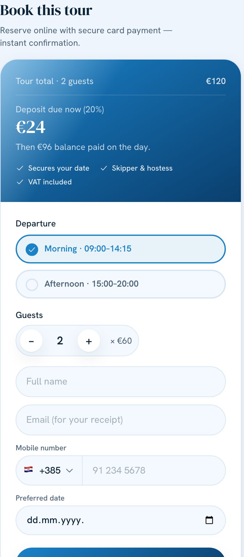 Rezervacijski widget Half-Day Island Toura — odabir polaska, broj gostiju i akontacija karticom